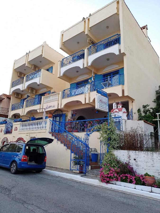 Апартаменты Alexia House Неос-Мармарас Экстерьер фото